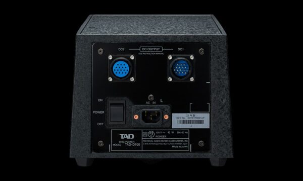 TAD-D700 Reference Disc Player – Image 3