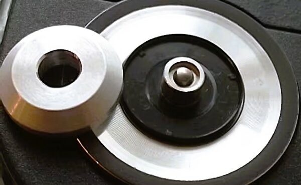 Philips CD-PRO centering hub